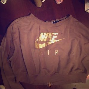 rose cropped Nike crew neck